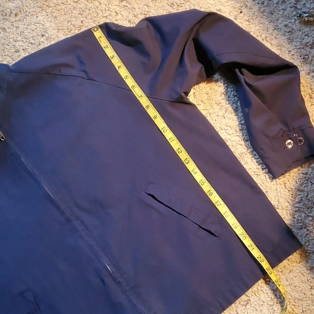 Vintage blue mens L/XL lightweight windbreaker rain bomber jacket